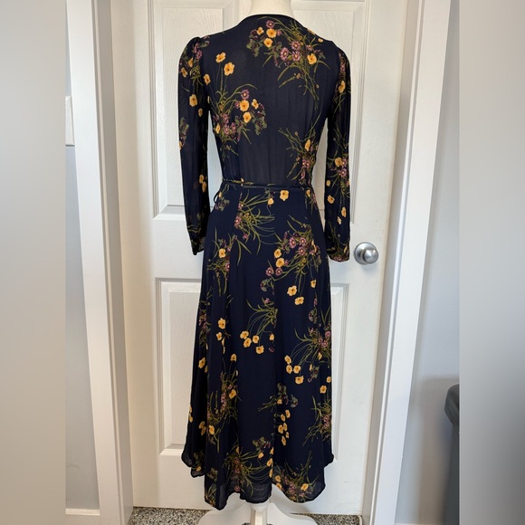 SOLD // Reformation Melba Floral Print Wrap Dress Size Small - Picture 8 of 13